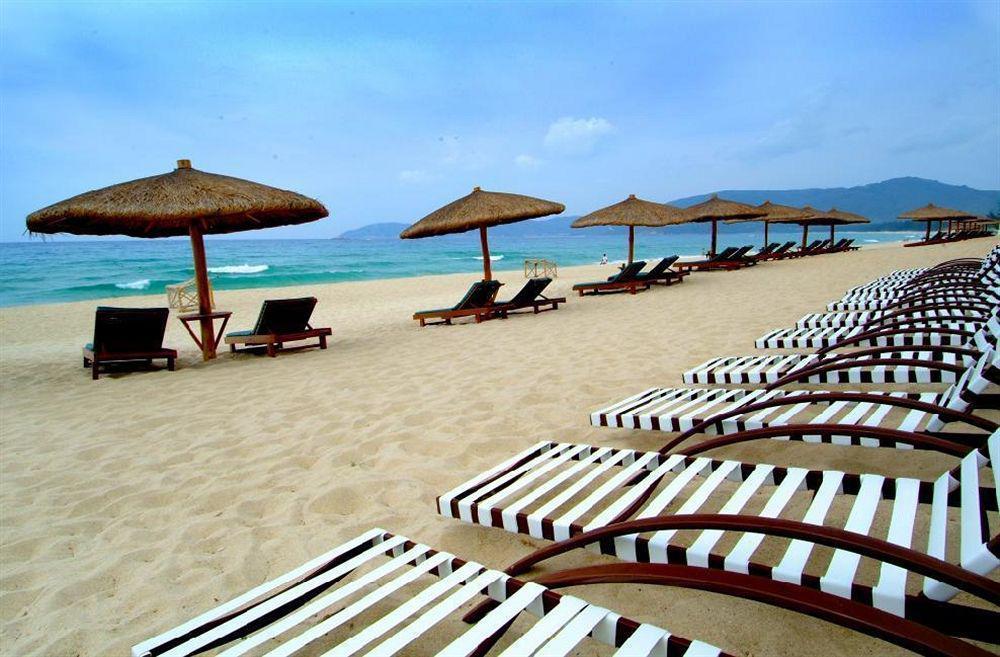 Yalong Bay Mangrove Tree Resort Санья Зручності фото
